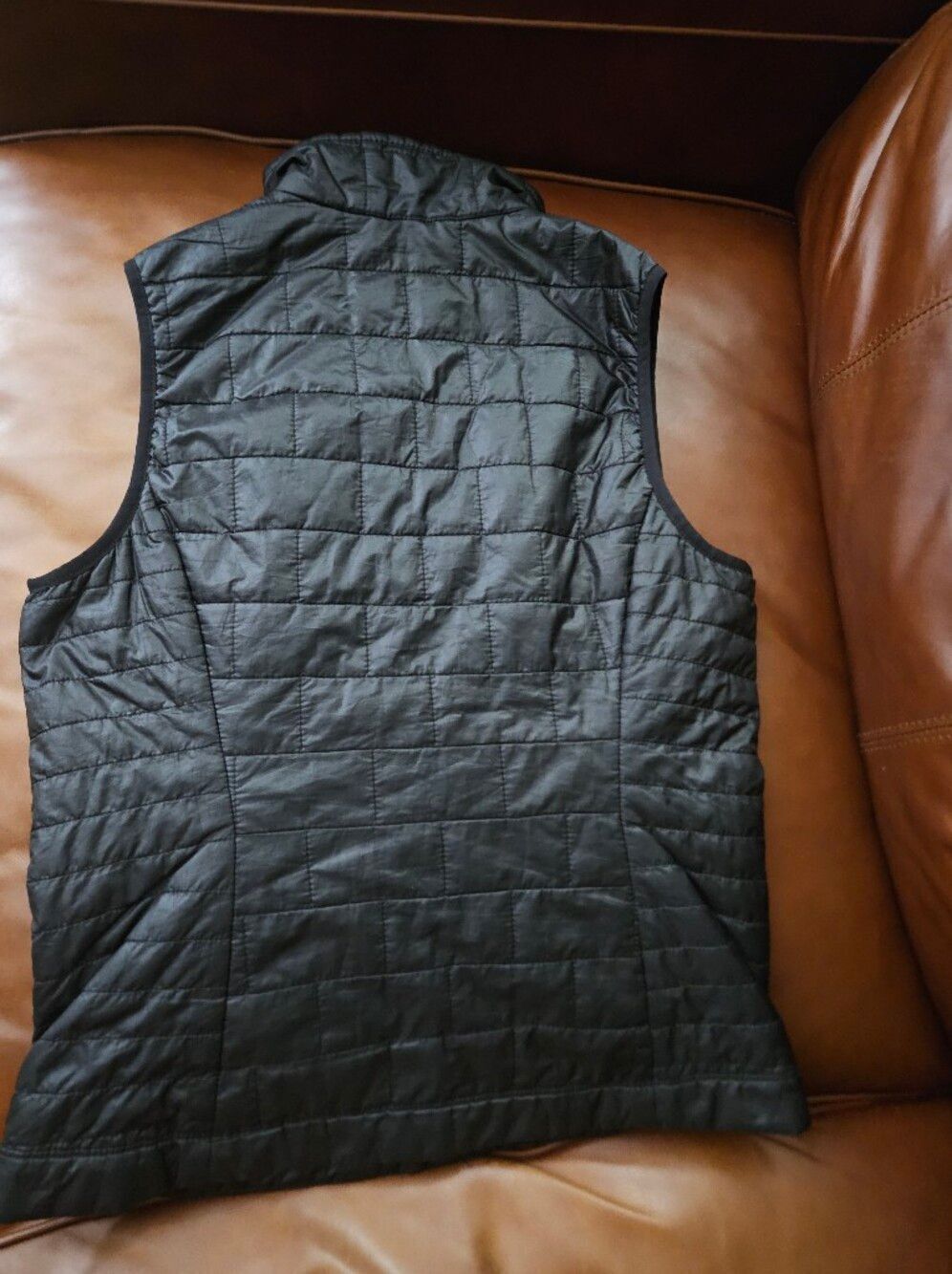 Patagonia Women's Black Quilted Insulated Full Zip Vest Size Small - Picture 7 of 8